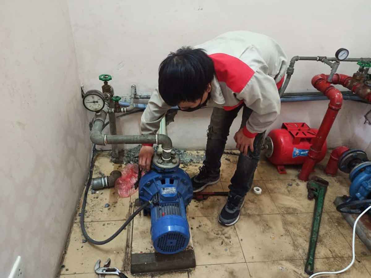 Dịch vụ sửa máy bơm nước tại nhà giá rẻ ở quận 12